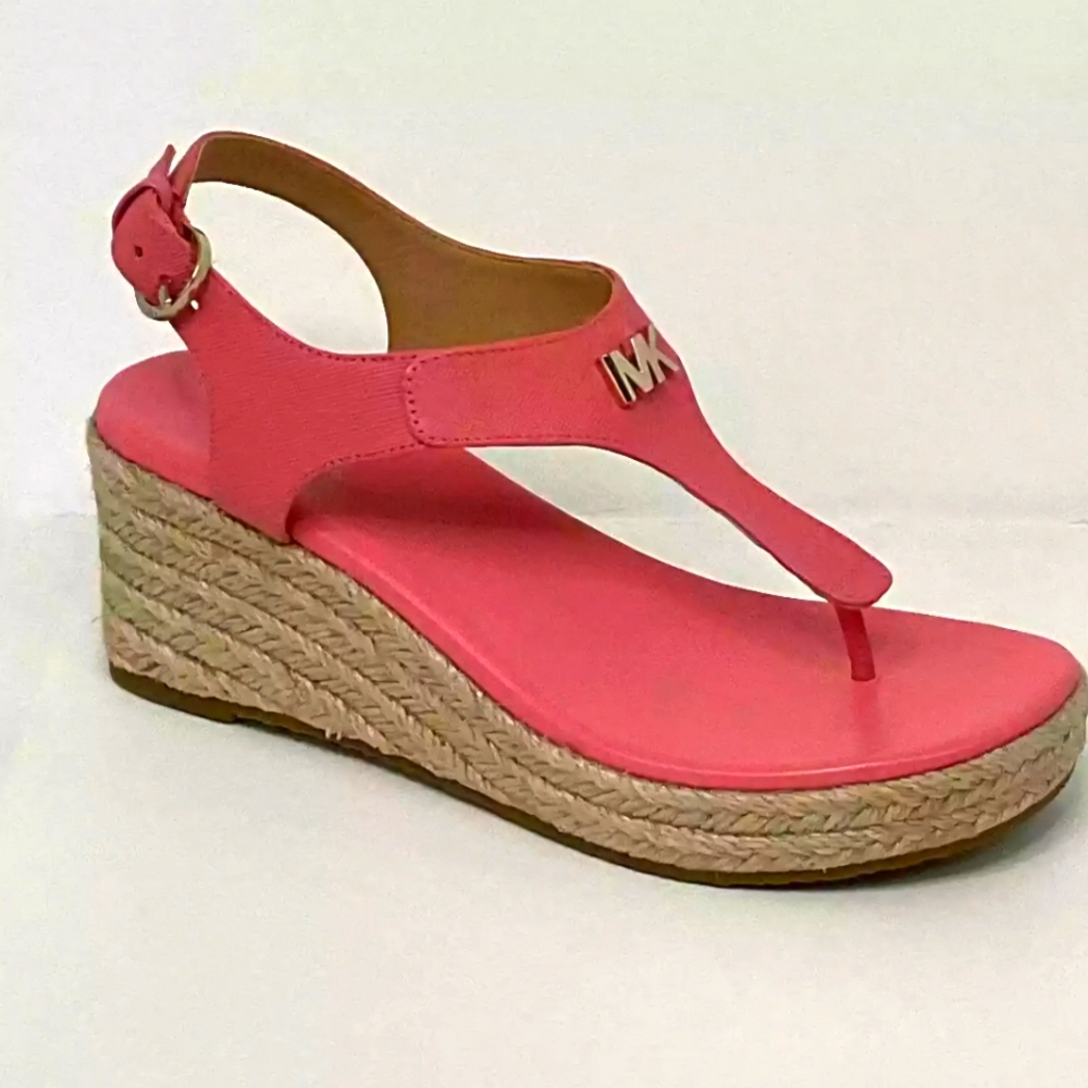 NWOT Michael Kors Laney Pink Thong Espadrille Sandals. NIB.